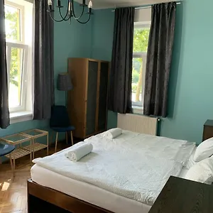 Vila Veselova, City Center Hostal Liubliana